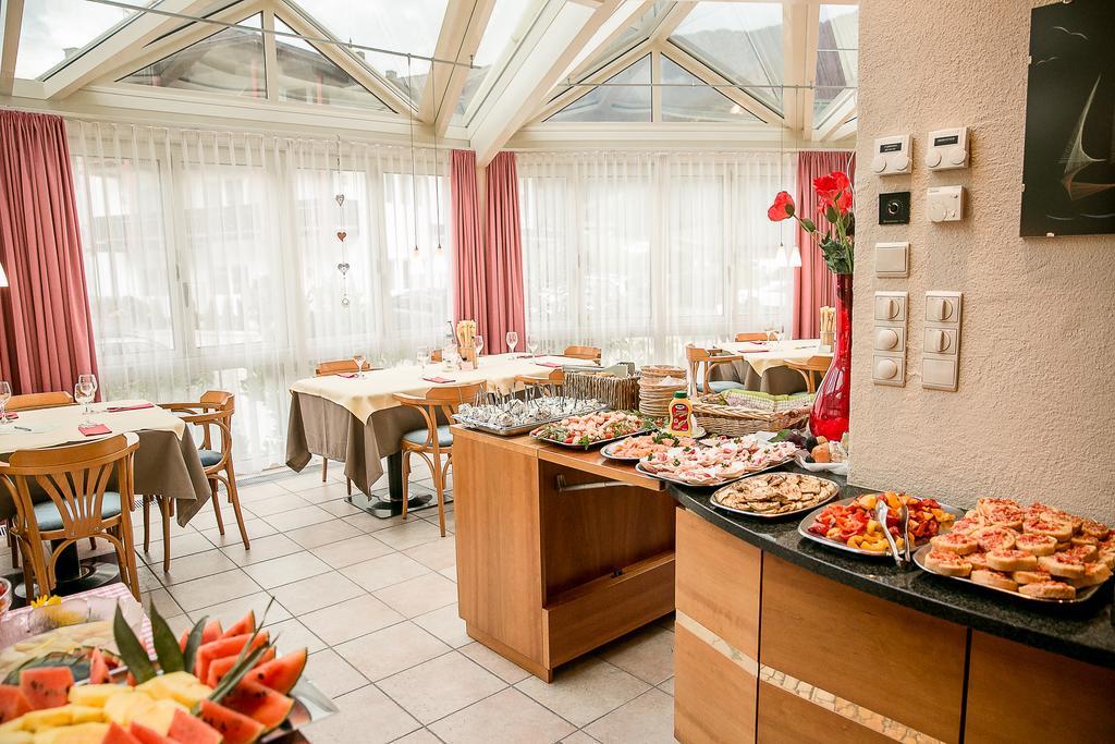 Alpine Life Hotel Anabel Cadipietra Bagian luar foto